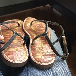 Sam Edelman sz 9.5 Black thong sandals. Super cute